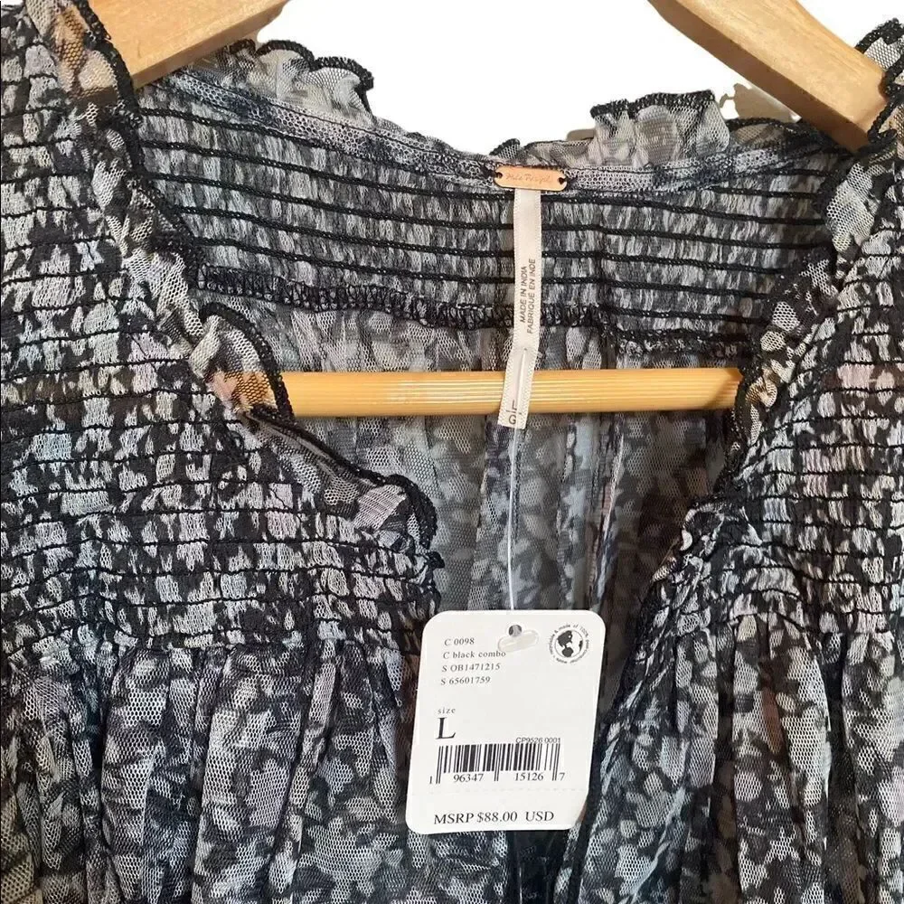 Free People Beatrice Floral Print Cross Tie Neck Smocked Crop Top NWT Size Large
